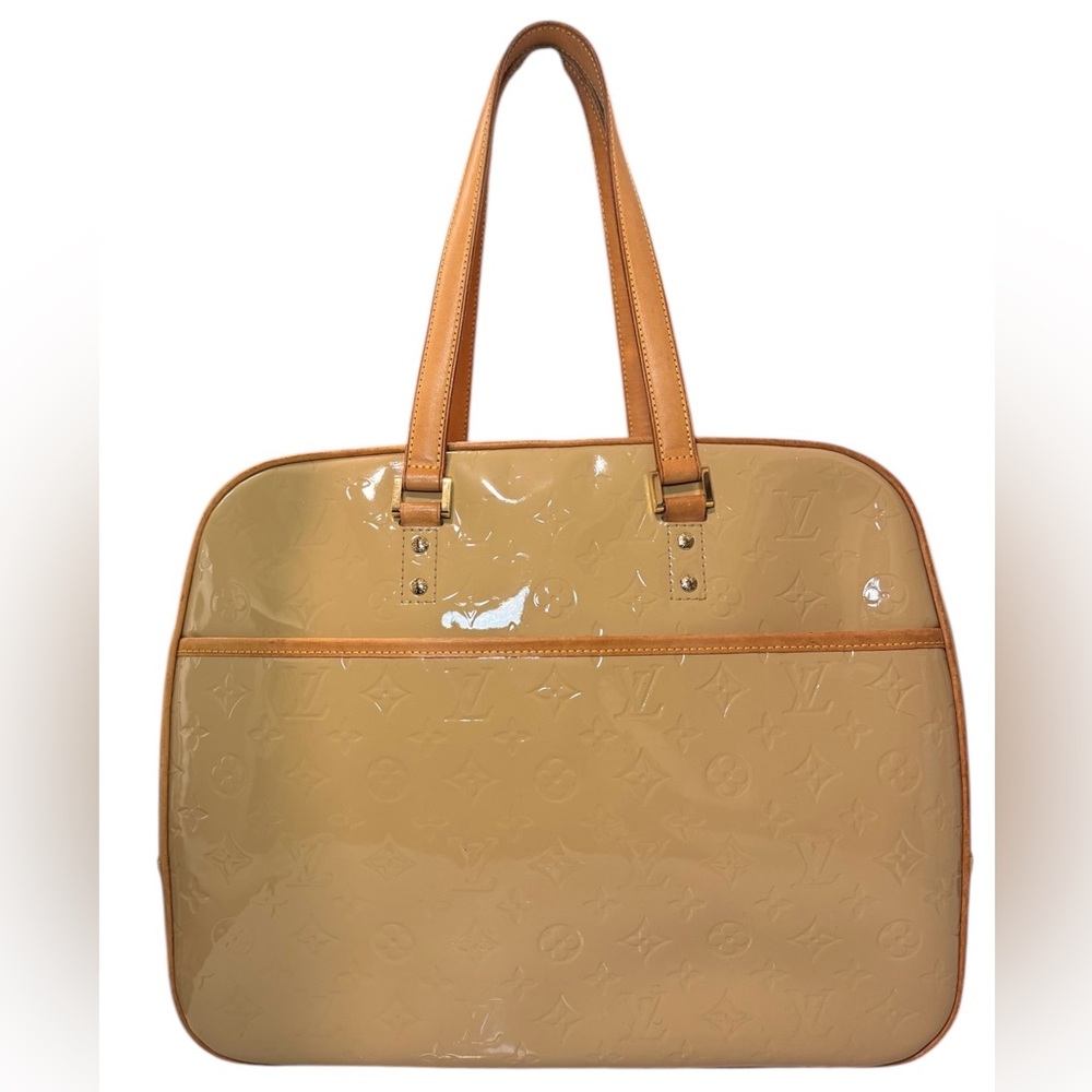 Louis Vuitton Monogram Vernis Sutton
